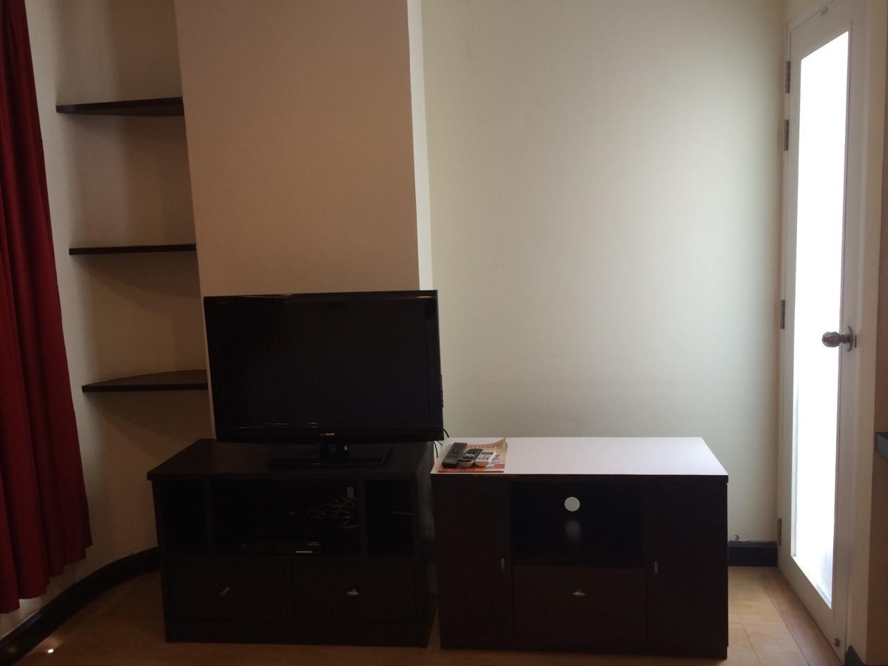 Leela Boutique 2*
