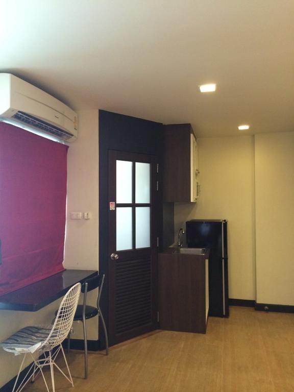 Leela Boutique Hotel 2*